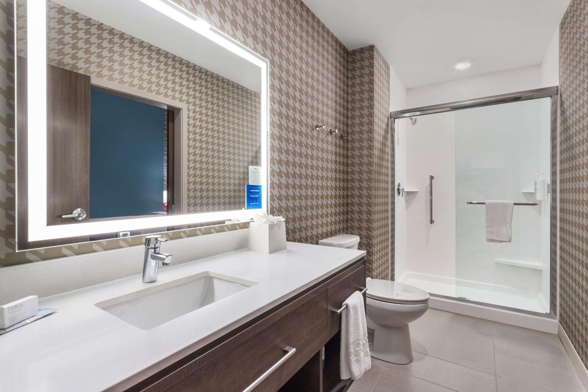 Home2 Suites By Hilton Cedar Rapids Westdale Esterno foto