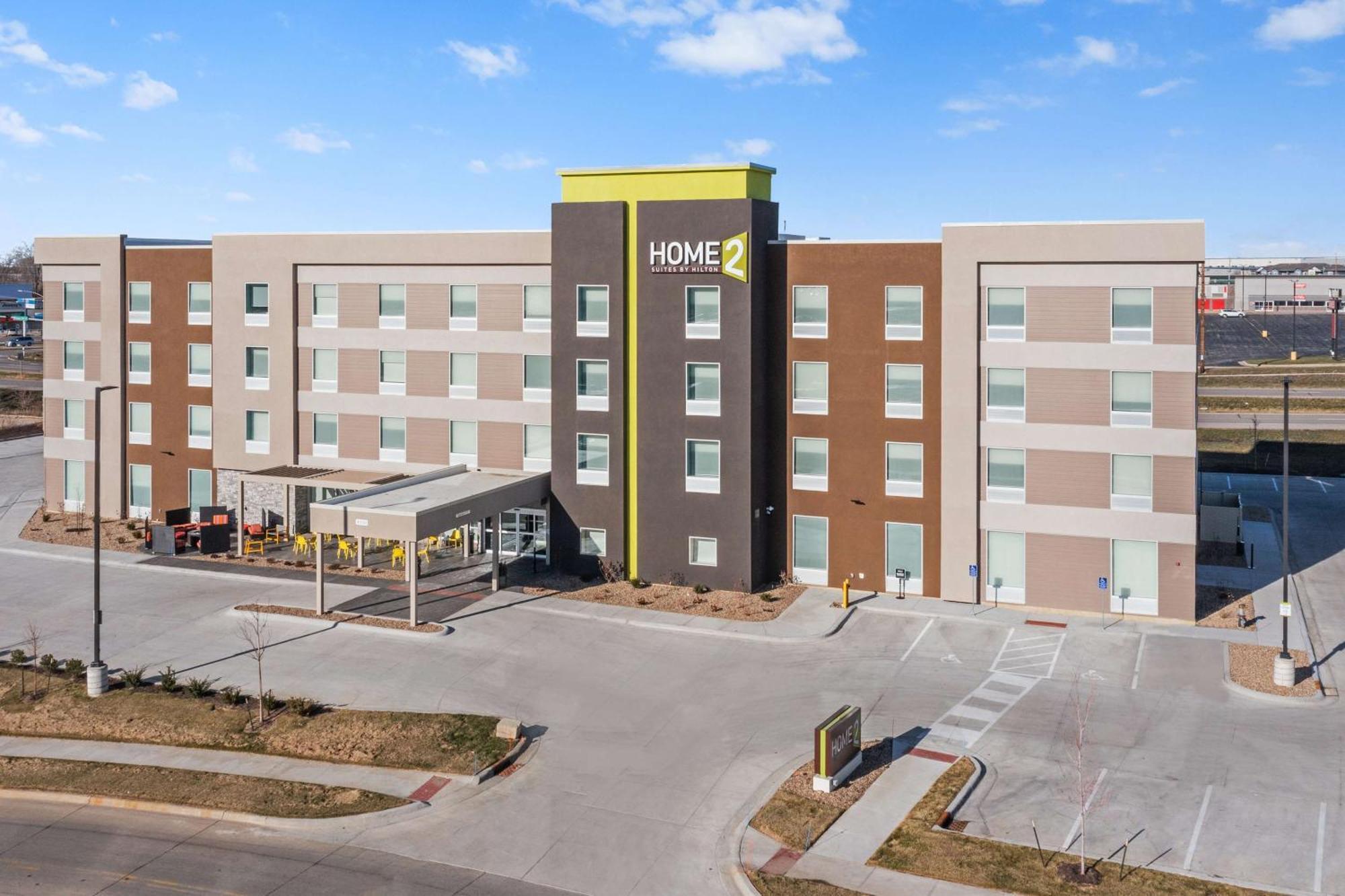 Home2 Suites By Hilton Cedar Rapids Westdale Esterno foto